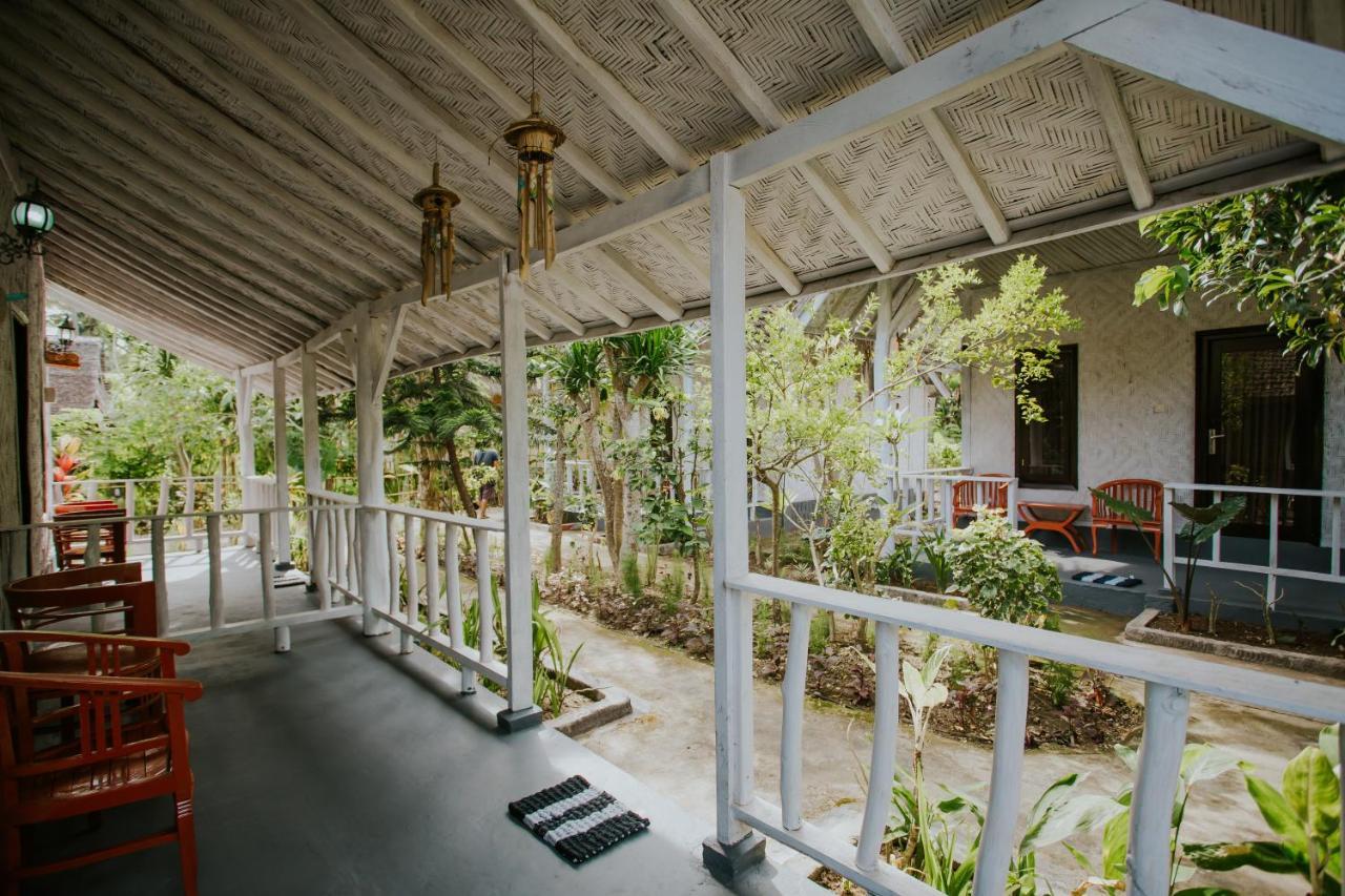 Fullmoon Bungalows Toyapakeh Exterior foto