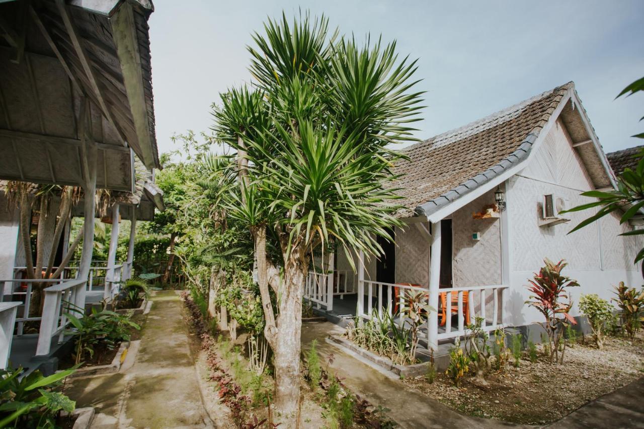 Fullmoon Bungalows Toyapakeh Exterior foto