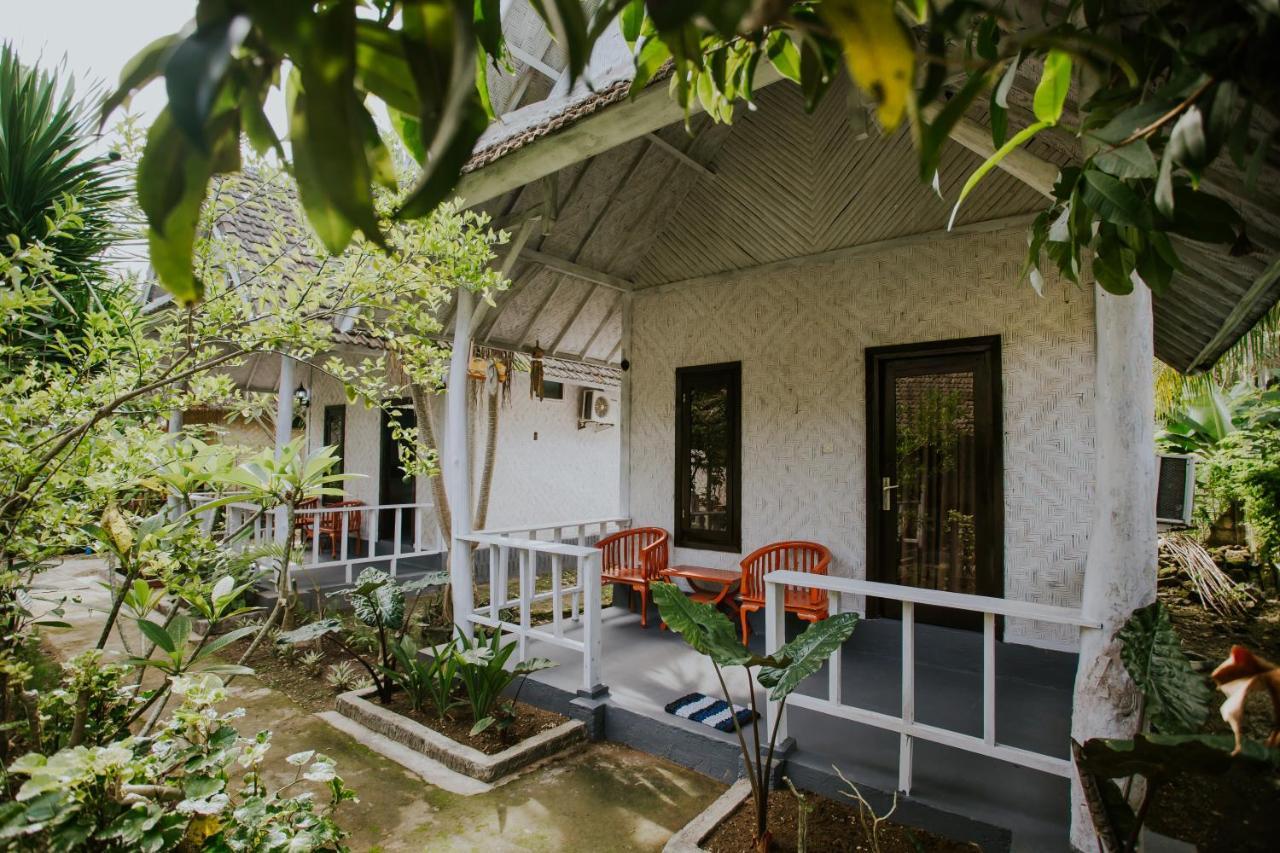 Fullmoon Bungalows Toyapakeh Exterior foto
