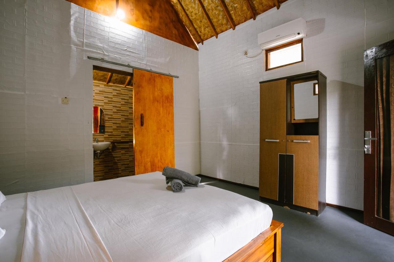Fullmoon Bungalows Toyapakeh Exterior foto