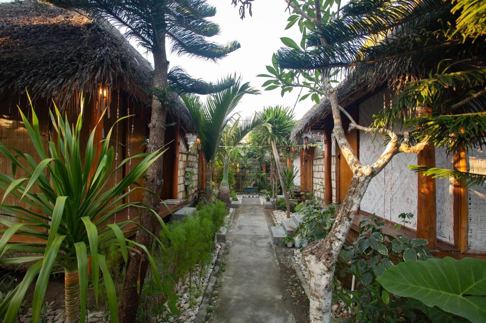 Fullmoon Bungalows Toyapakeh Exterior foto