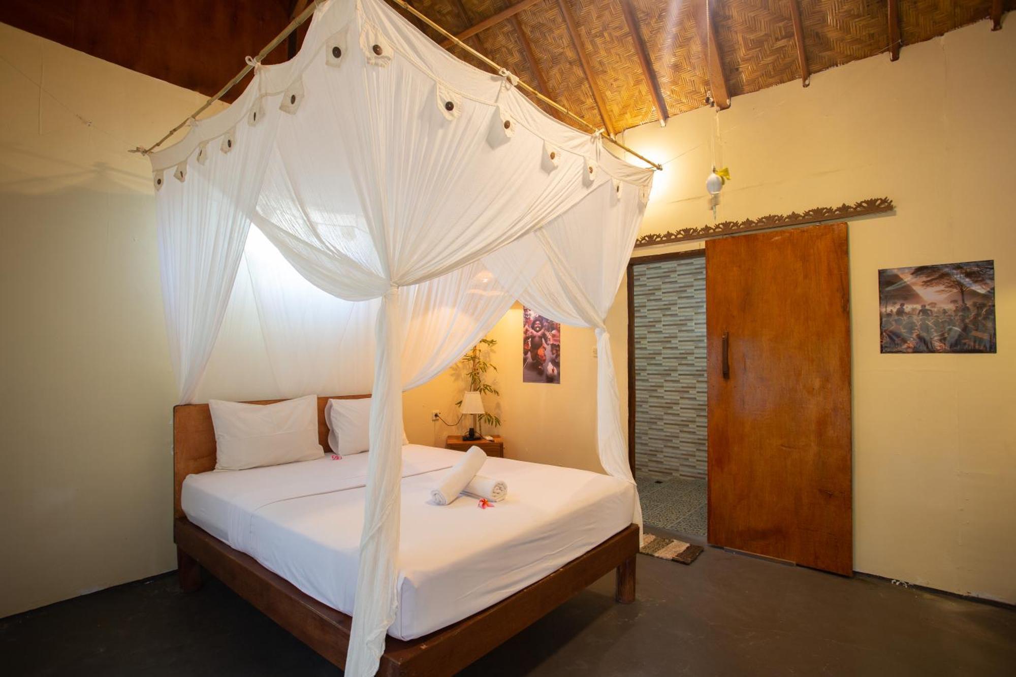 Fullmoon Bungalows Toyapakeh Exterior foto